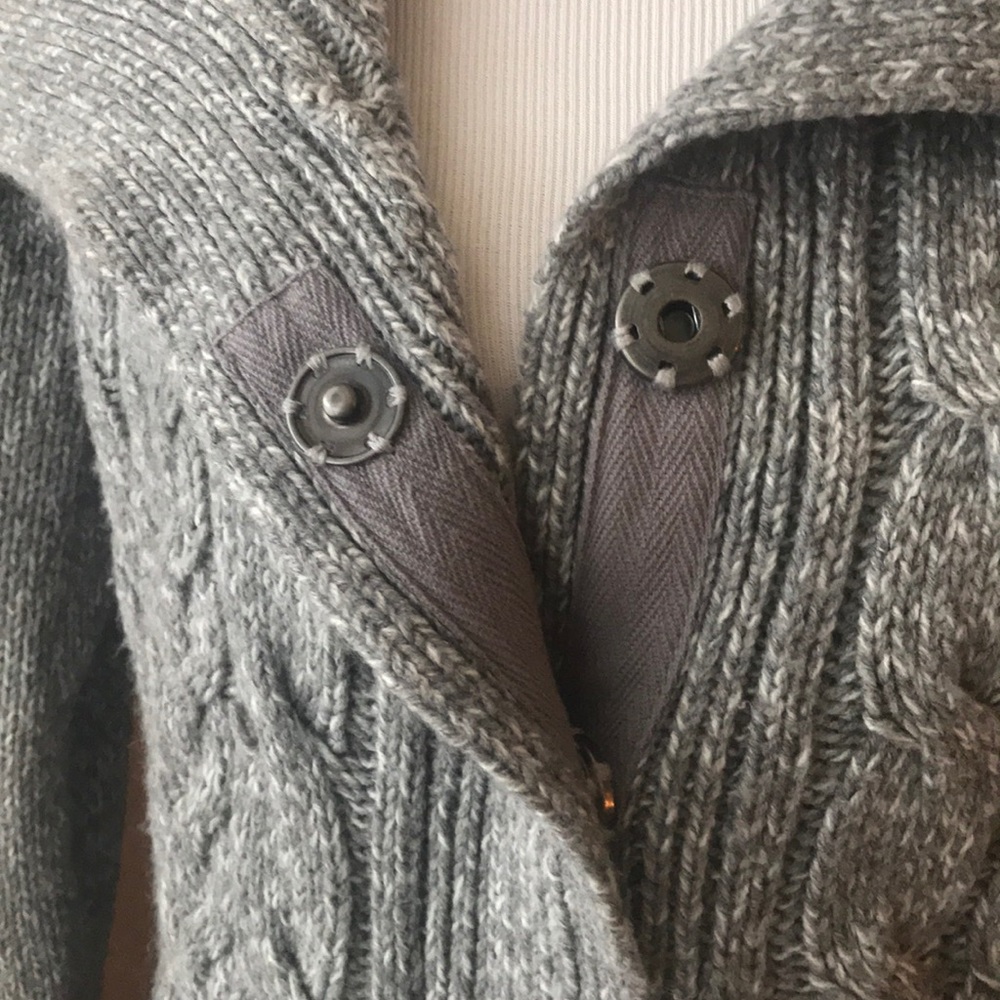 Gray Cable Sweater Jacket - Picture 4 of 4